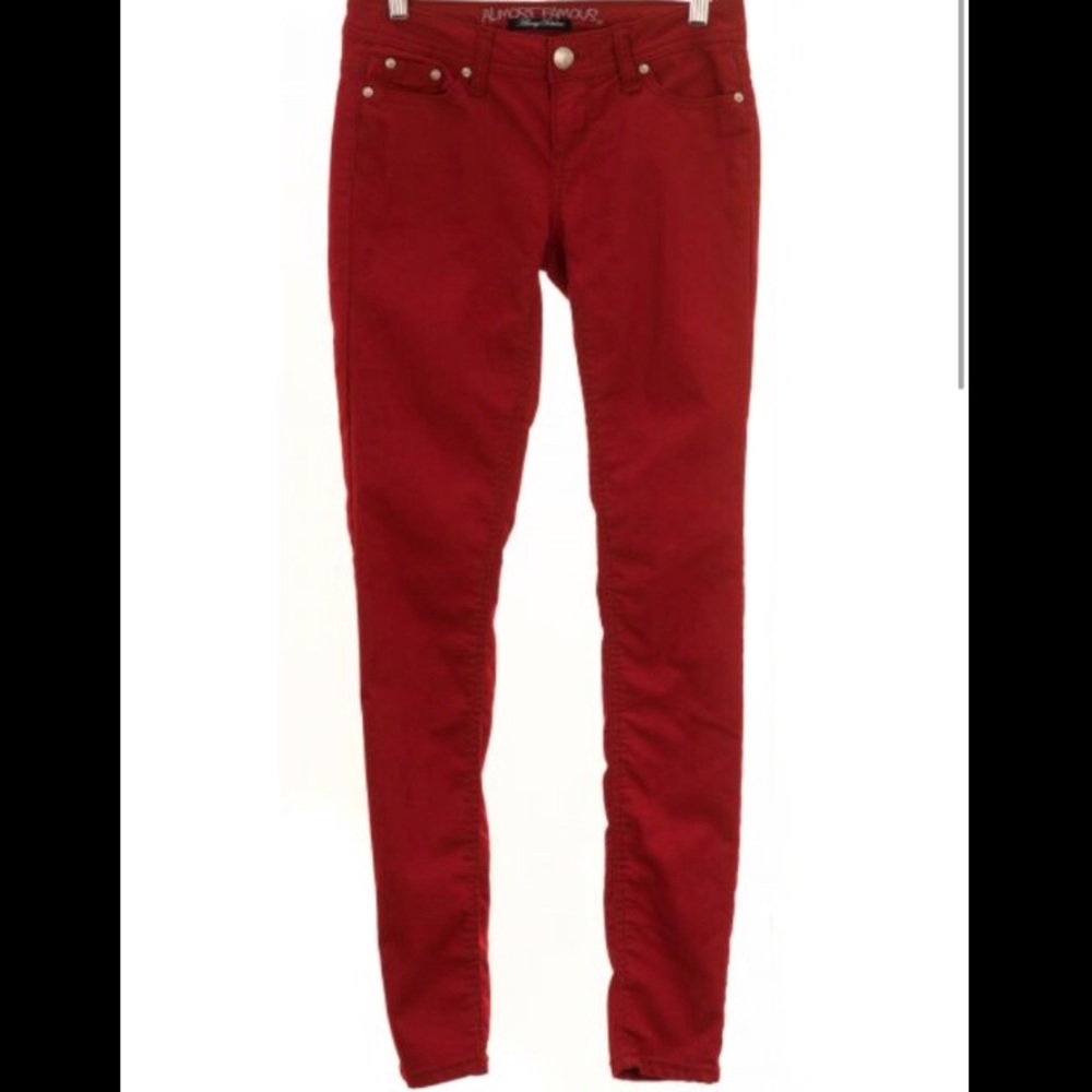 Red Almost Famous Jeggings